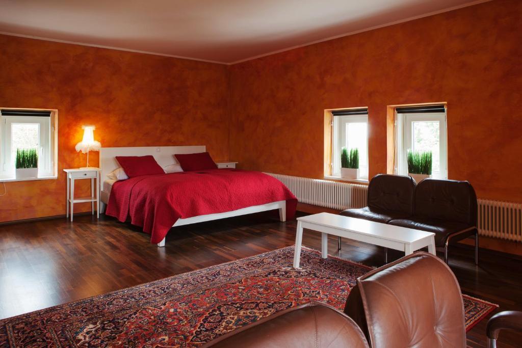 Georgi Schloss - Boutique Hotel Ehrenhausen Quarto foto